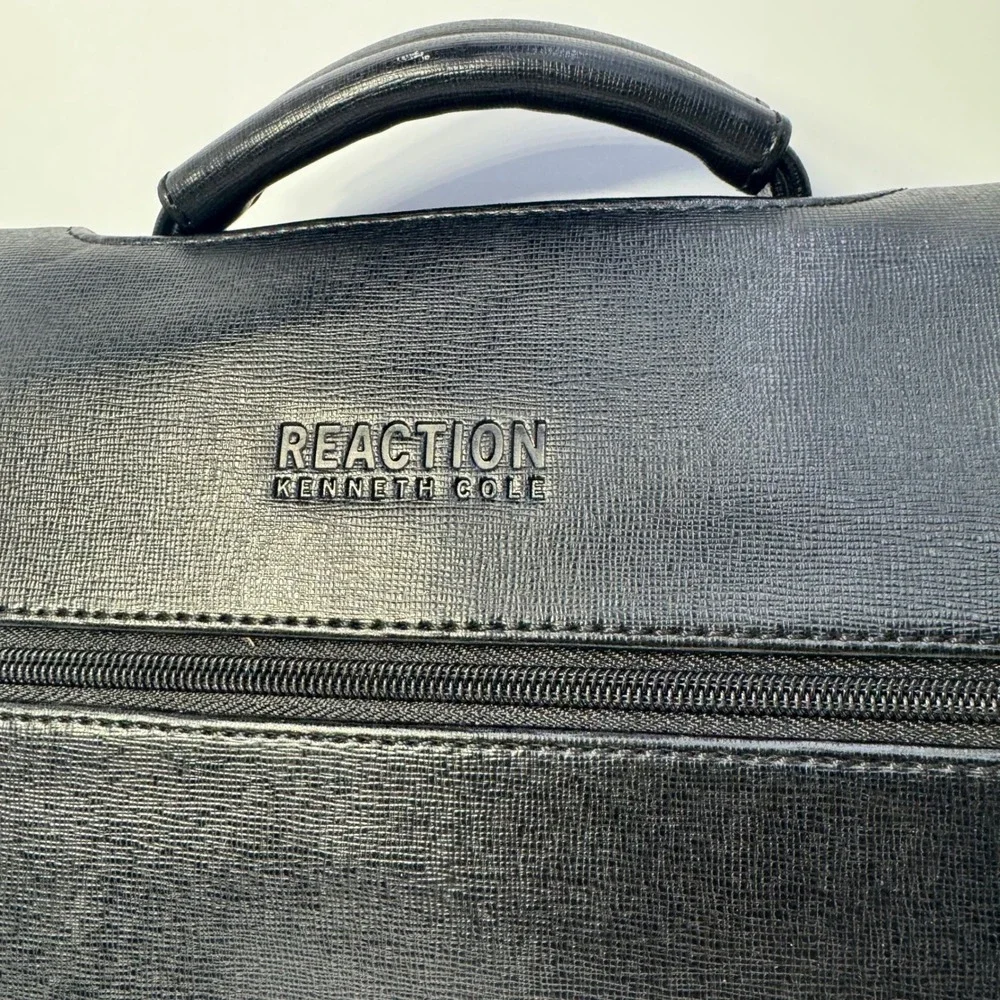Kenneth Cole Reaction Mens Black Faux Leather Laptop Messenger Bag Briefcase